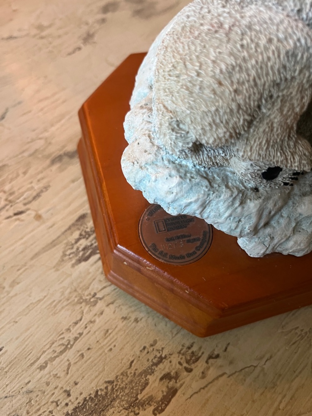 San Francisco Music Box Company Nat Geo Polar Bear music box - Picture 2 of 2